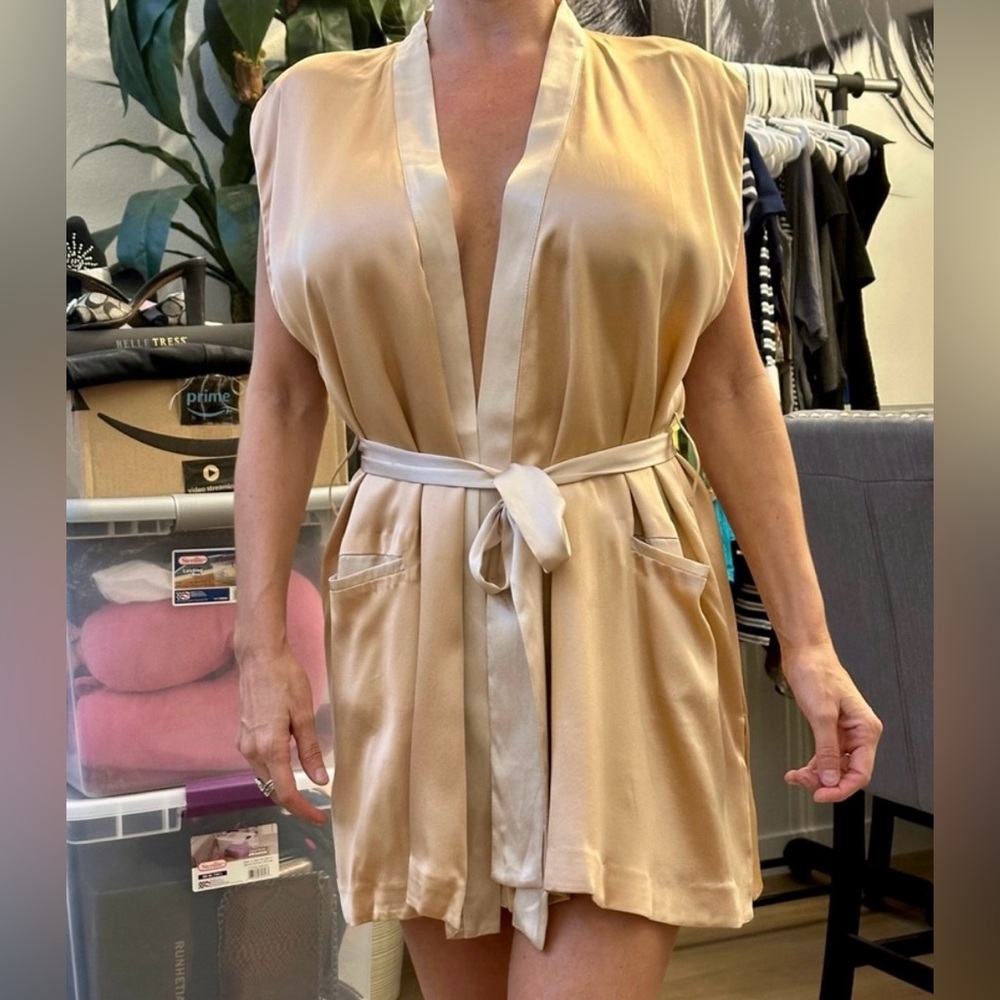 Kiki de Montparnasse 100% silk kimono belted robe